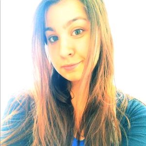 Meet your Posher, Carissa